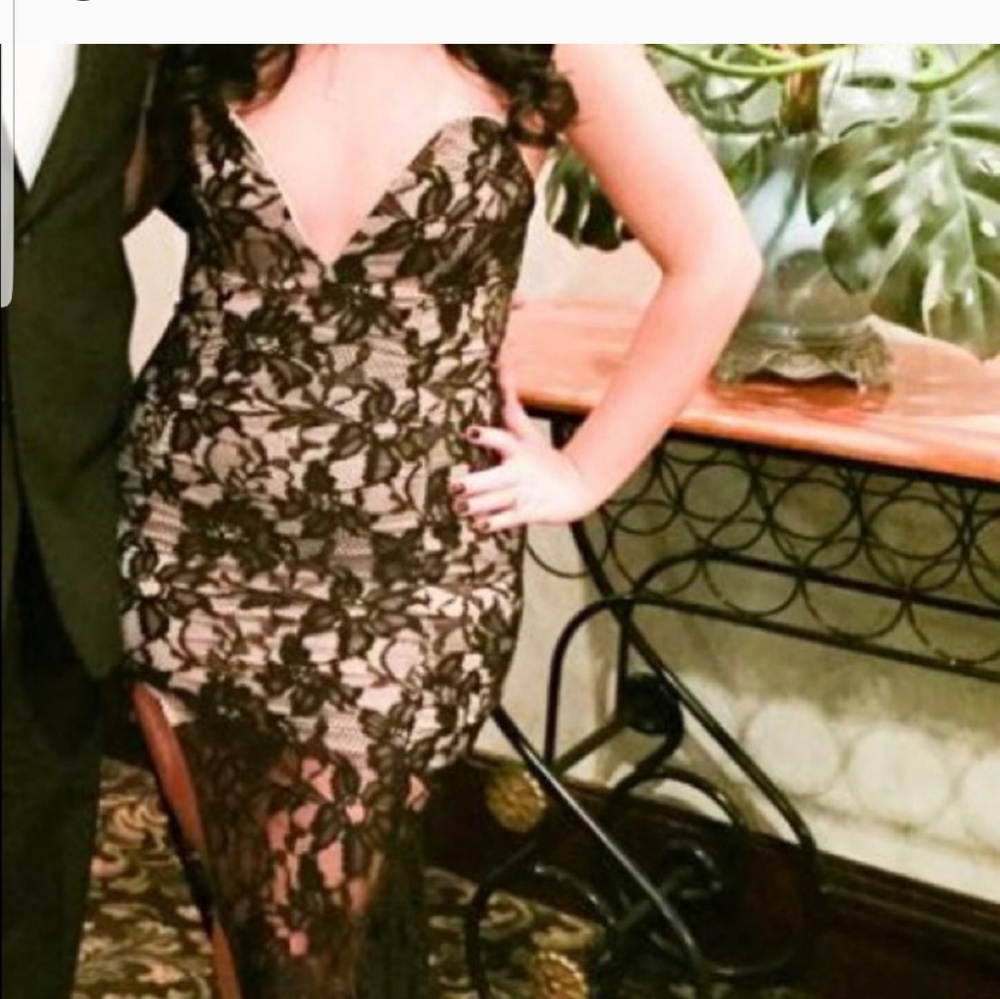 Lace slit train dress